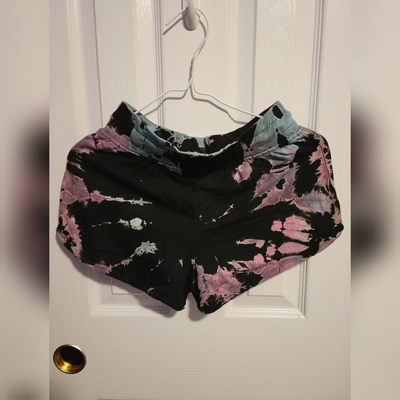 NWT Tye Dye Booty Shorts - Picture 2 of 4
